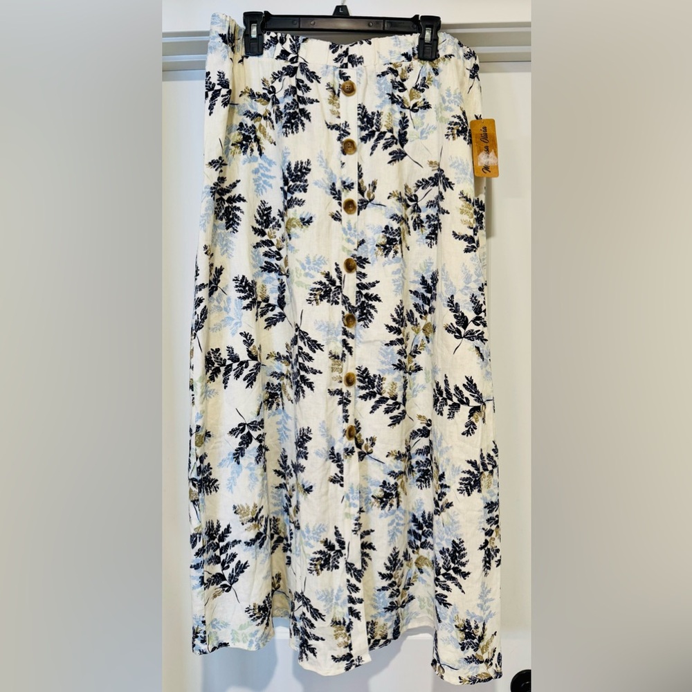 Marissa Olivia Long Floral Linen Blend‎ Skirt with Button Detail Size 2X